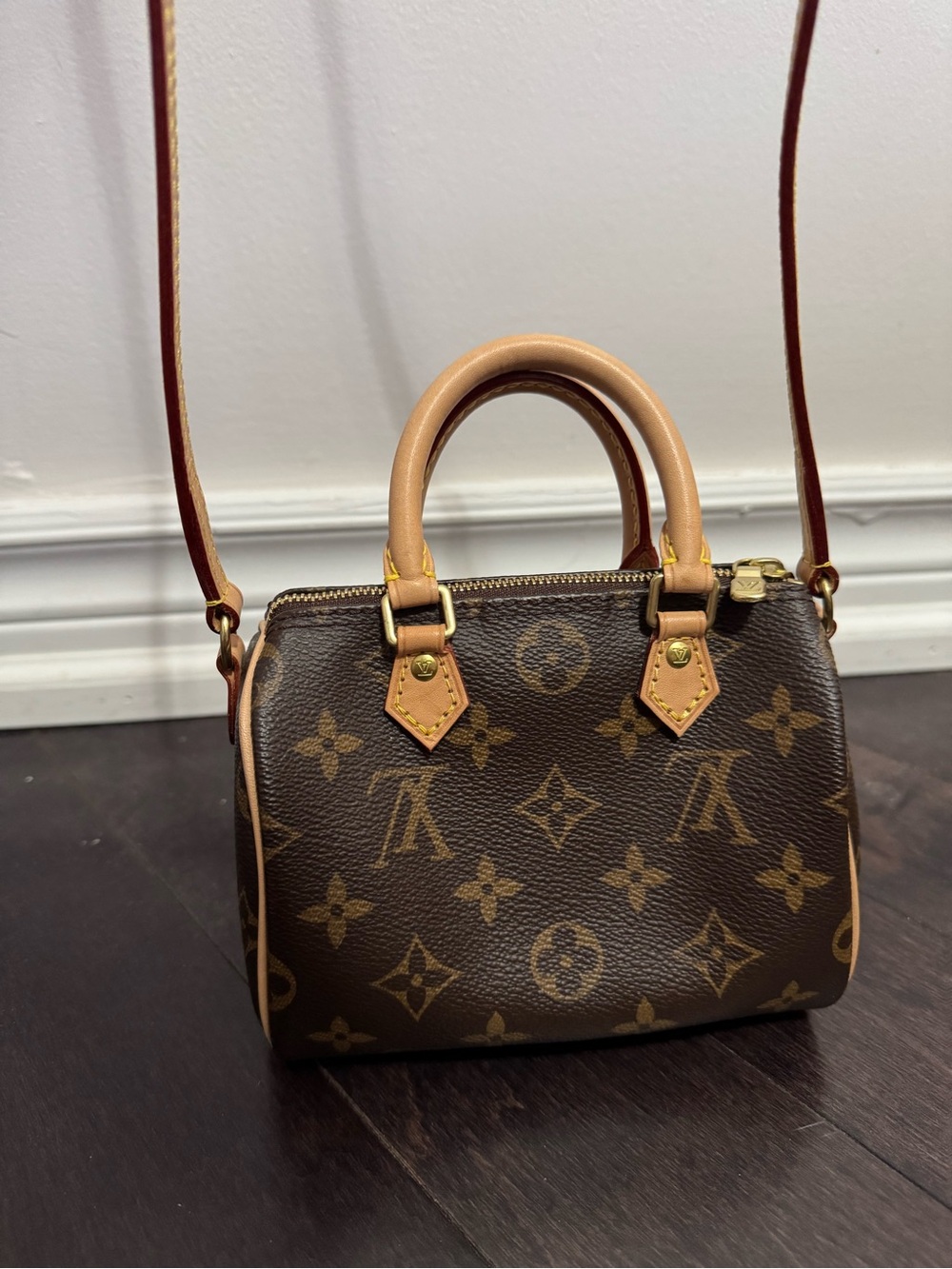 Auth LOUIS VUITTON LV Nano Speedy Monogram Bag *Original Version* Gold Hardware - Picture 6 of 12